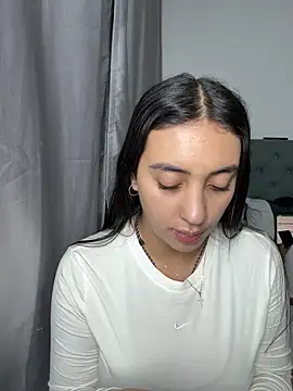 Snapshot of Hannahoff chatting on March 20, 2026, 3:07 am Hannahoff online show from March 20, 2026, 3:07 am