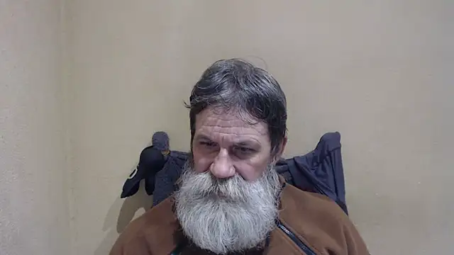 Snapshot of AlexNudo chatting on April 14, 2026, 9:14 am AlexNudo online show from April 14, 2026, 9:14 am