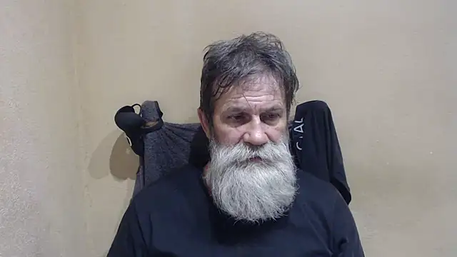 Snapshot of AlexNudo chatting on June 12, 2026, 6:22 am AlexNudo online show from June 12, 2026, 6:22 am