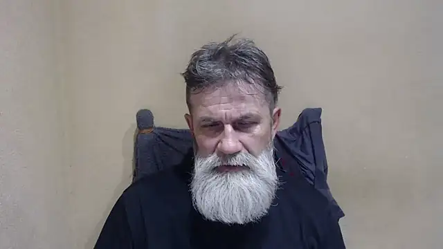 Snapshot of AlexNudo chatting on April 17, 2026, 6:00 pm AlexNudo online show from April 17, 2026, 6:00 pm