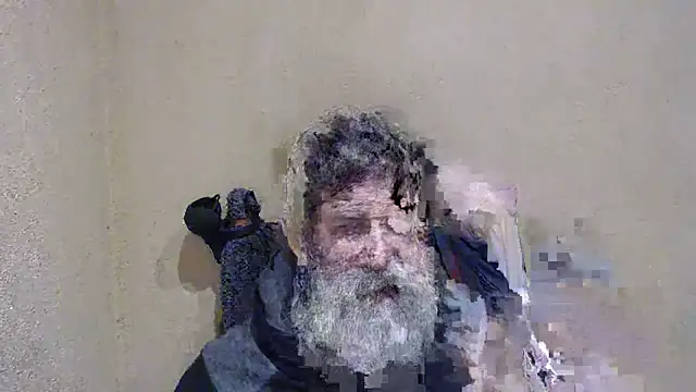 Snapshot of AlexNudo chatting on April 1, 2026, 4:04 pm AlexNudo online show from April 1, 2026, 4:04 pm