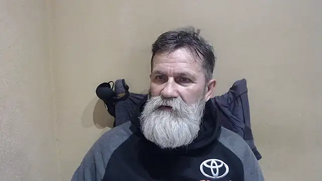 Snapshot of AlexNudo chatting on February 19, 2026, 4:04 pm AlexNudo online show from February 19, 2026, 4:04 pm