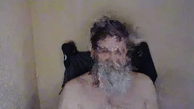 Snapshot of AlexNudo chatting on June 16, 2026, 8:47 am AlexNudo online show from June 16, 2026, 8:47 am