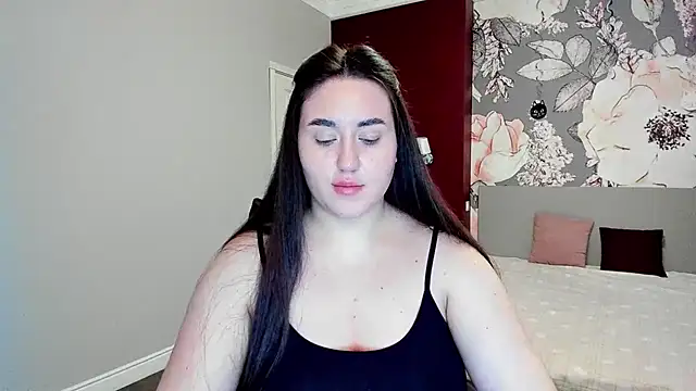 Roxie Bradley online show from February 2, 2026, 6:45 am