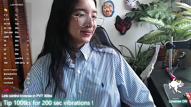 Snapshot of cat_salo chatting on March 2, 2025, 4:58 pm cat salo online show from March 2, 2025, 4:58 pm