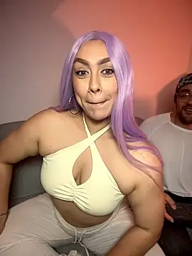 Im sophiie online show from July 14, 2026, 10:21 am