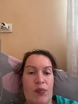 LoveNBloom online show from July 10, 2026, 5:24 pm