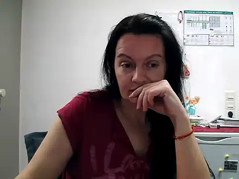 LoveNBloom online show from March 11, 2026, 6:57 pm