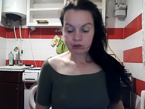 LoveNBloom online show from August 1, 2026, 6:28 pm