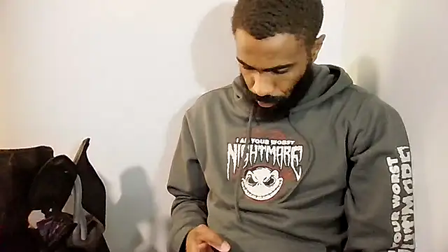 Snapshot of SlxmXBlxck chatting on November 12, 2025, 11:19 pm SlxmXBlxck online show from November 12, 2025, 11:19 pm