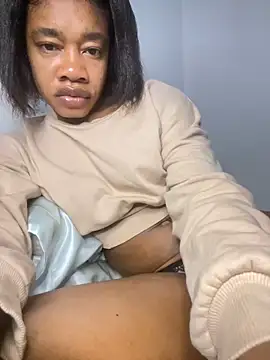  yisela  online show from March 10, 2026, 1:31 am