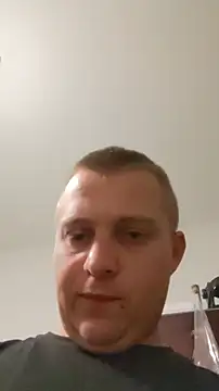 Matttthees online show from October 10, 2025, 1:28 am