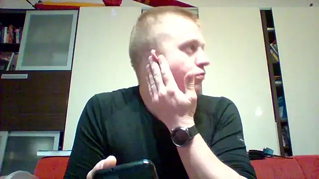 Matttthees online show from October 16, 2025, 4:26 pm