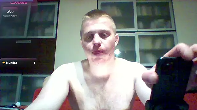 Matttthees online show from March 23, 2025, 2:48 am