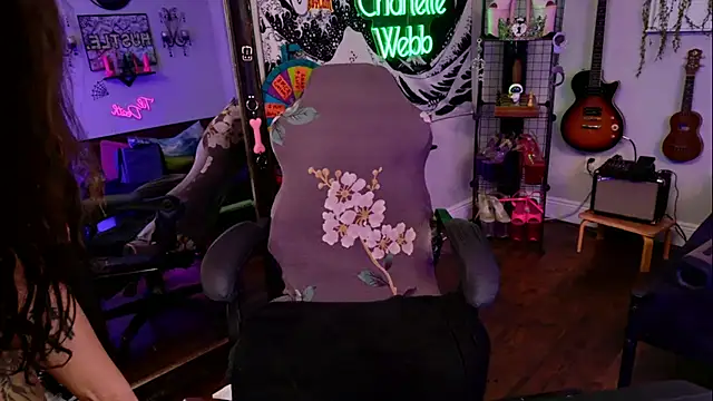 Snapshot of CharletteWebb chatting on March 3, 2025, 3:05 am CharletteWebb online show from March 3, 2025, 3:05 am