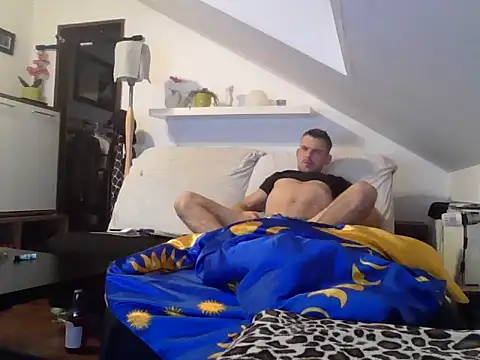 Cambitchboy online show from December 15, 2025, 2:39 am