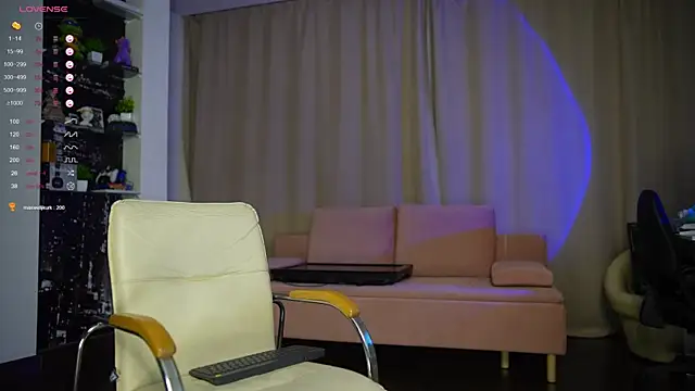 Demianblake online show from February 13, 2025, 3:45 pm