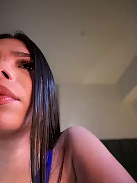 Snapshot of JanyLunaa chatting on January 8, 2025, 12:17 am JanyLunaa online show from January 8, 2025, 12:17 am