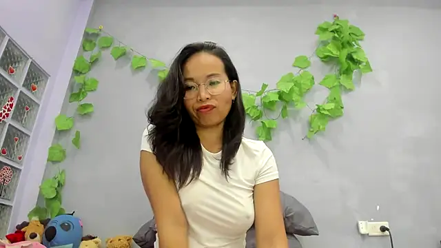 loveley jenny online show from June 9, 2026, 4:13 am
