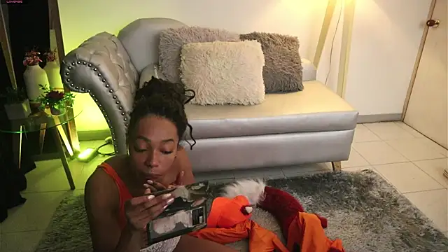 Valeriestyle online show from October 31, 2025, 4:42 am