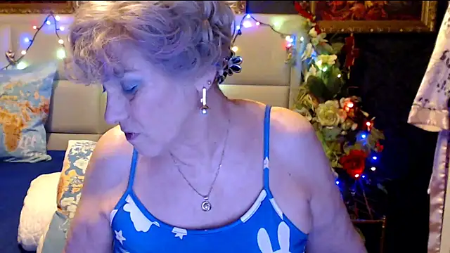 HappyWomanOn online show from March 22, 2025, 10:39 am
