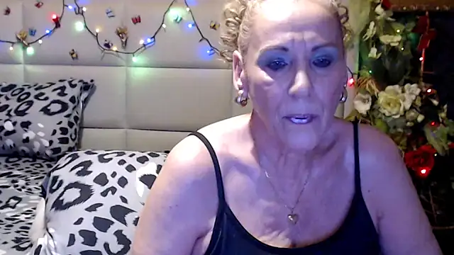 HappyWomanOn online show from July 21, 2026, 8:59 am