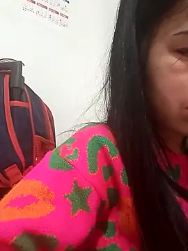 ArianaSmith69 online show from March 3, 2025, 9:26 pm