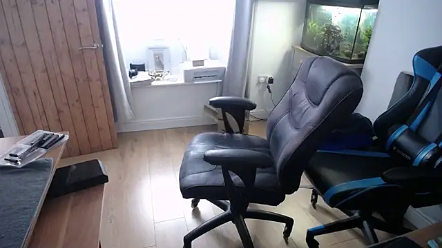 rob2810 online show from September 26, 2025, 8:21 am