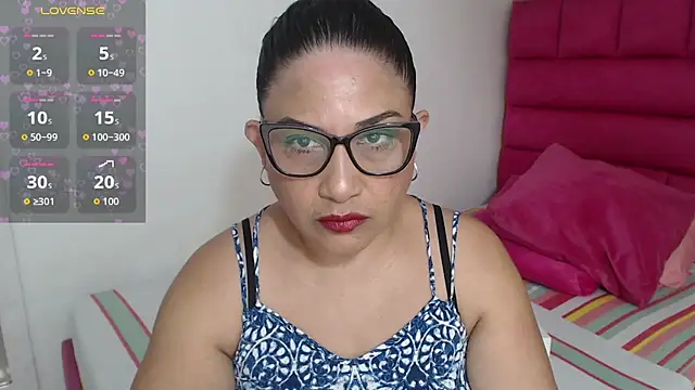 Katha Marck online show from July 16, 2026, 12:35 pm