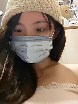 Snapshot of TBgril chatting on January 16, 2026, 5:33 am TBgril online show from January 16, 2026, 5:33 am