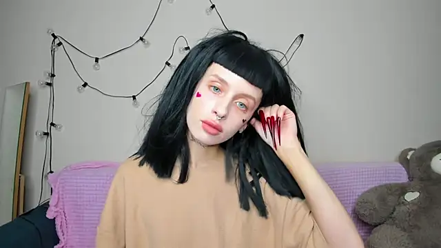 FlowerOfSin2001 online show from October 1, 2025, 2:54 pm