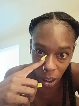 Snapshot of Jasmine_FullsShine chatting on June 21, 2026, 1:22 am Jasmine FullsShine online show from June 21, 2026, 1:22 am
