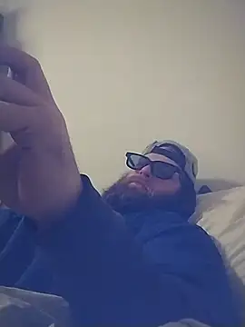 Snapshot of 29liquid1989 chatting on December 8, 2024, 4:11 am 29liquid1989 online show from December 8, 2024, 4:11 am