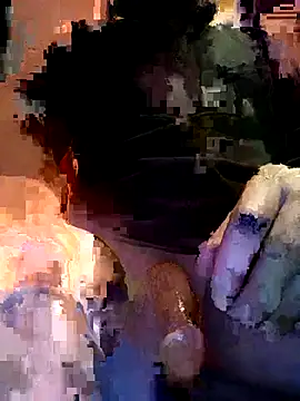 Snapshot of melenko1667 chatting on October 19, 2025, 11:40 pm melenko1667 online show from October 19, 2025, 11:40 pm