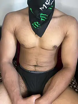 AmHunter04 online show from March 13, 2025, 4:38 am