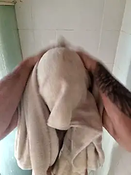 anthonylatynxd online show from April 21, 2026, 6:25 pm