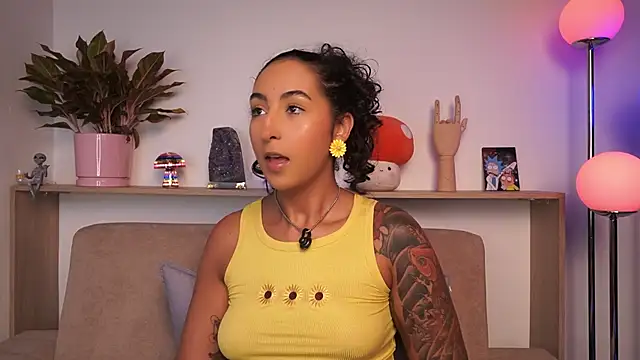 agatha collins  online show from June 26, 2026, 10:04 pm