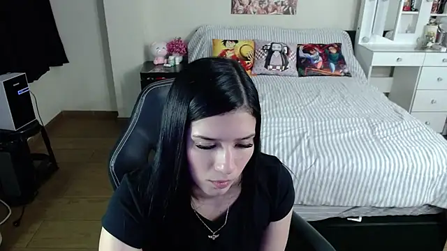 kittykat18x online show from June 4, 2026, 3:44 am