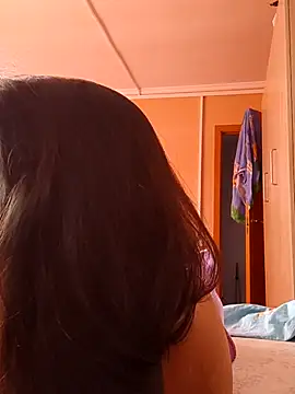 Zulfiya Bruce online show from September 16, 2025, 4:35 am