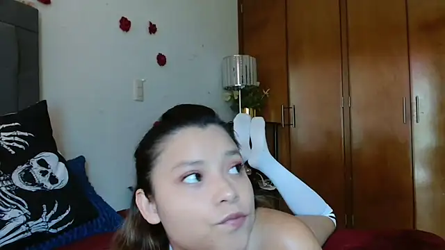 Snapshot of 3littleschoolteens chatting on July 20, 2026, 5:59 pm 3littleschoolteens online show from July 20, 2026, 5:59 pm