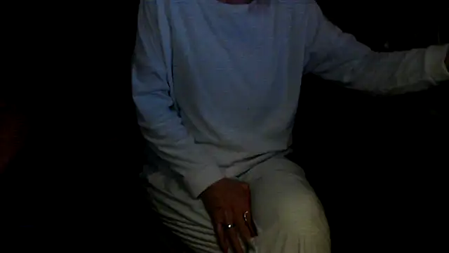 Snapshot of stelletje55 chatting on May 16, 2026, 11:59 pm stelletje55 online show from May 16, 2026, 11:59 pm