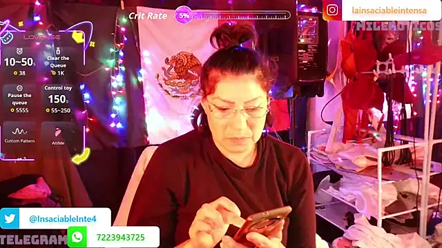 Snapshot of LaInsaciableIntensa chatting on March 8, 2026, 1:44 am LaInsaciableIntensa online show from March 8, 2026, 1:44 am