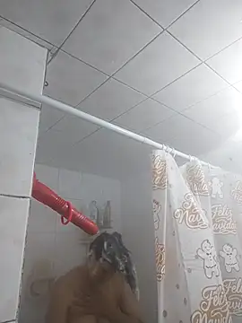 LaInsaciableIntensa online show from November 11, 2025, 8:47 pm