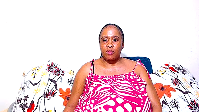 Ebonylovelyx online show from November 15, 2025, 4:55 pm