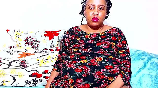 Ebonylovelyx online show from October 19, 2025, 12:02 am