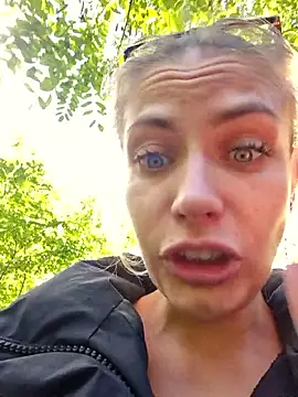 Keli Jessi online show from October 5, 2025, 1:24 pm