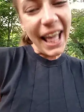 Keli Jessi online show from June 15, 2026, 3:12 pm
