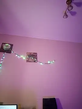 Keli Jessi online show from March 17, 2026, 9:29 pm