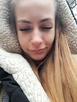 Keli Jessi online show from March 1, 2025, 1:18 pm