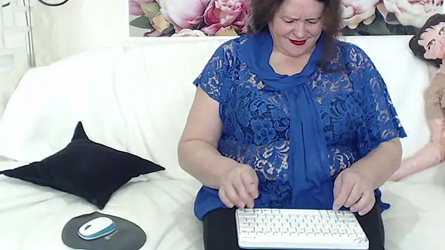 FlaviaSquirts online show from February 15, 2025, 11:28 am